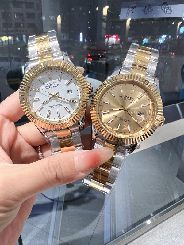 ブランド時計正面デザイン